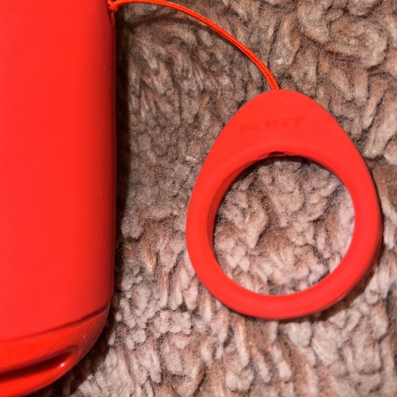 Sony XB10 Portable Wireless Speaker w/ Bluetooth - Picture 2 of 12